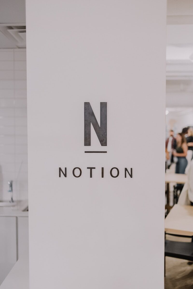 You are currently viewing Notion vs Everything: Honest Comparisons, Pricing Breakdown & Is It Worth It in 2026?
